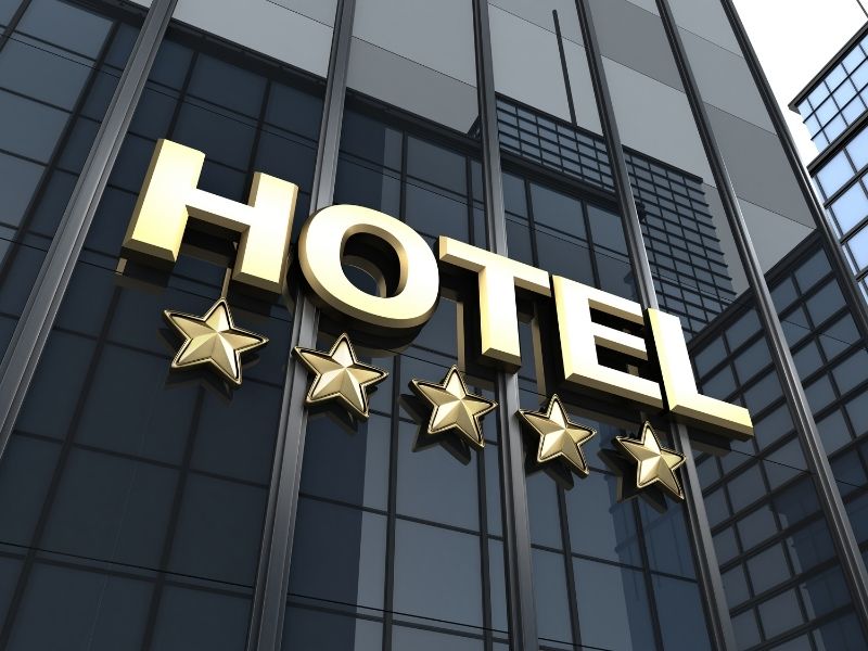 HOTEL 5*